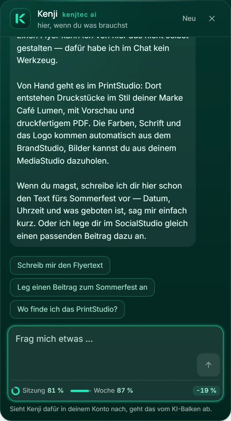 Kenjis Antwort auf Anas Bitte „Gestalte mir einen Flyer fürs Sommerfest“: Er sagt, dass er Flyer von hier aus noch nicht selbst gestaltet, und nennt den Weg ins PrintStudio.