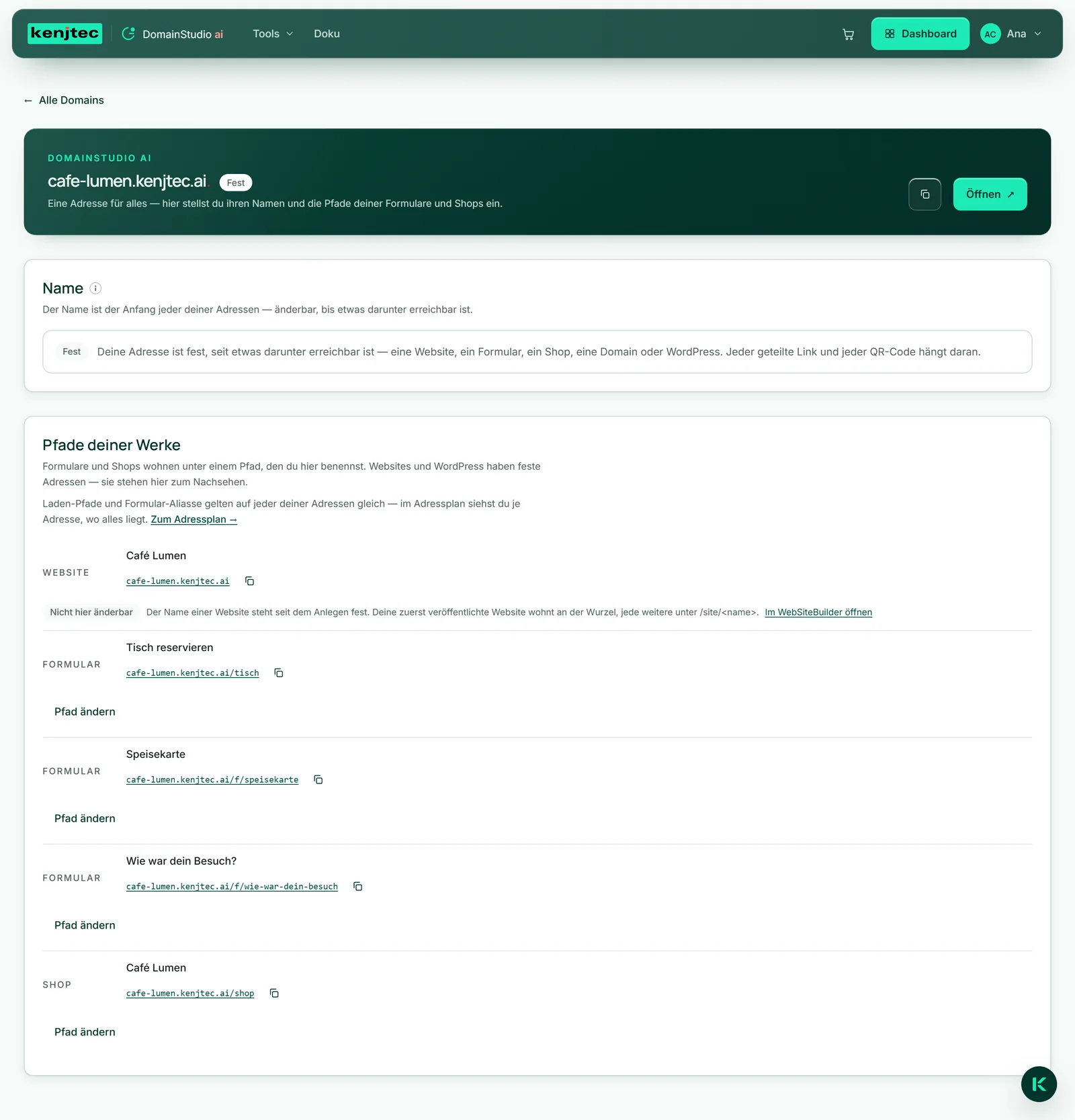 Die Seite der Adresse cafe-lumen.kenjtec.ai: im Abschnitt „Name“ die Pille „Fest“, darunter „Pfade deiner Werke“ mit dem Laden und dem Formular „Tisch reservieren“.