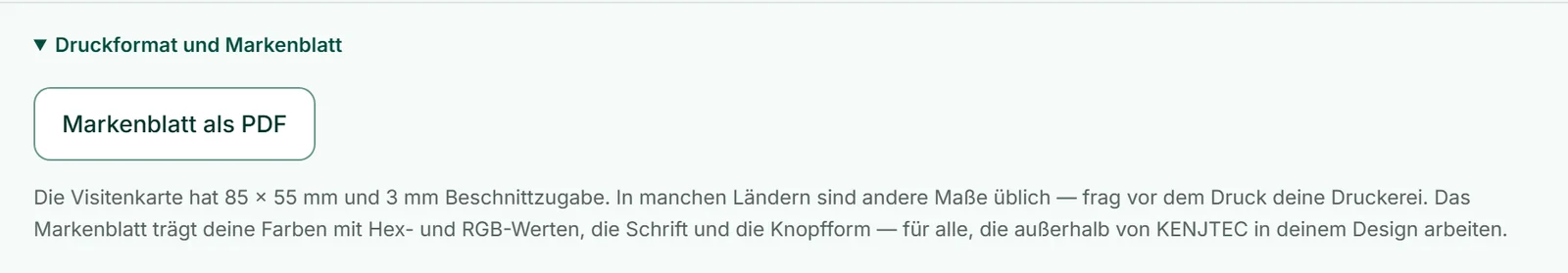 Der aufgeklappte Kasten „Druckformat und Markenblatt“ unter der Vorschau mit dem Satz zur Beschnittzugabe der Visitenkarte.